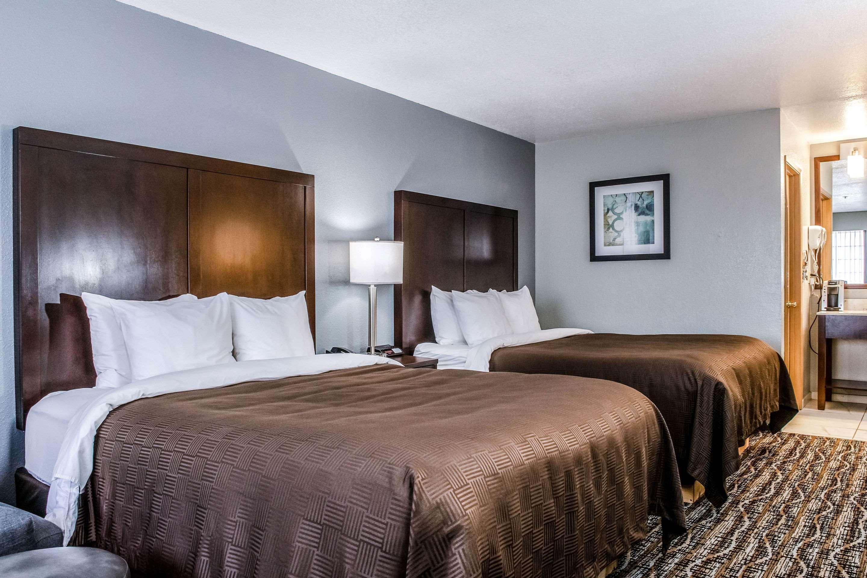 Clarion Hotel By Humboldt Bay Юрика Экстерьер фото