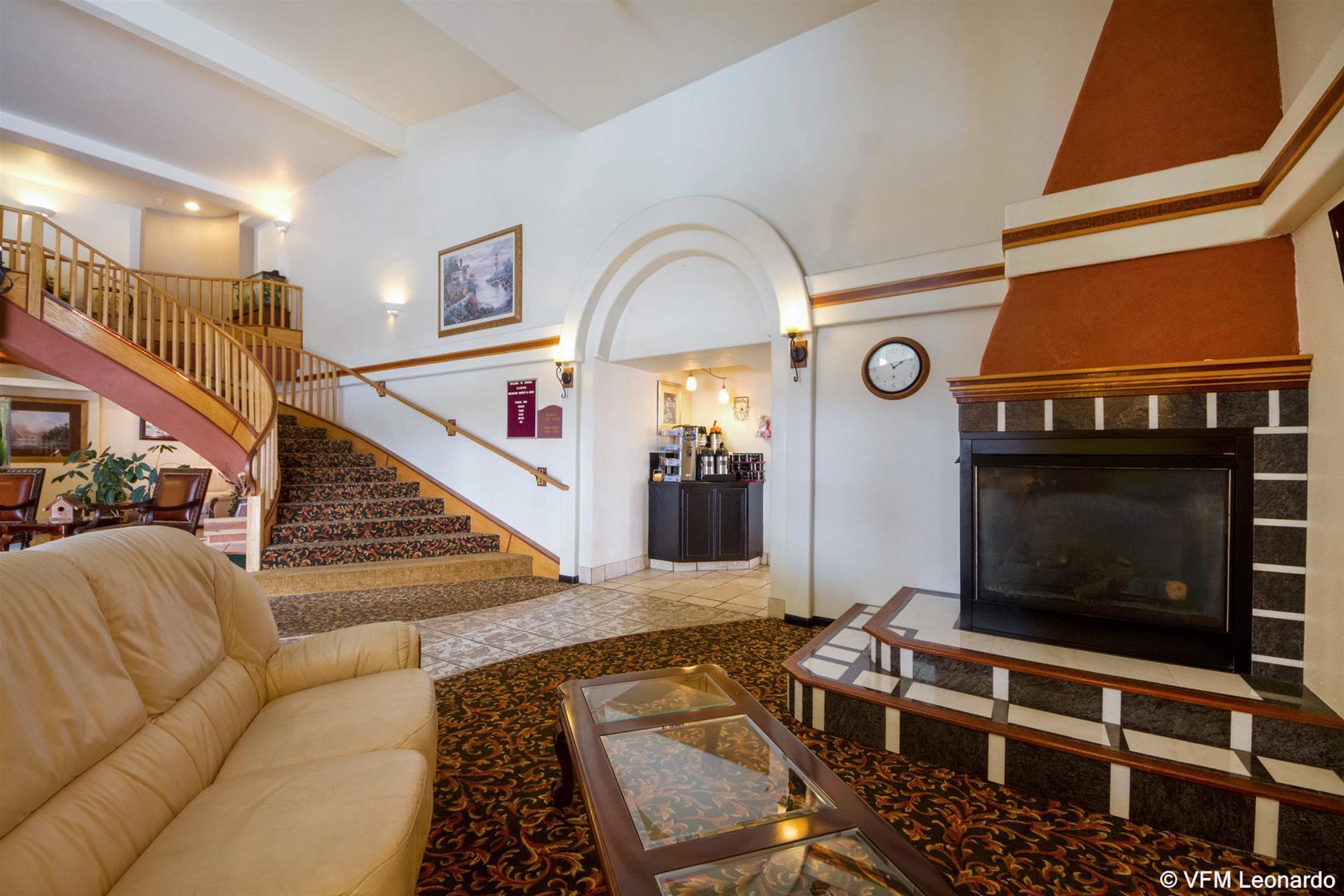 Clarion Hotel By Humboldt Bay Юрика Экстерьер фото