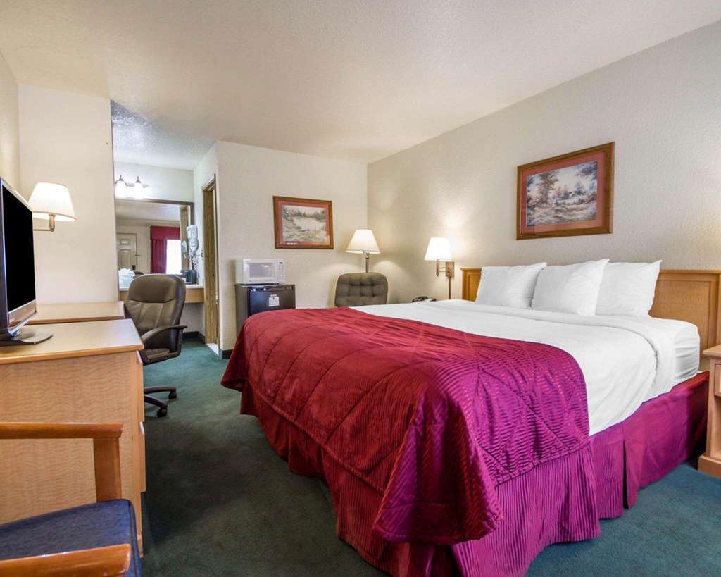 Clarion Hotel By Humboldt Bay Юрика Номер фото