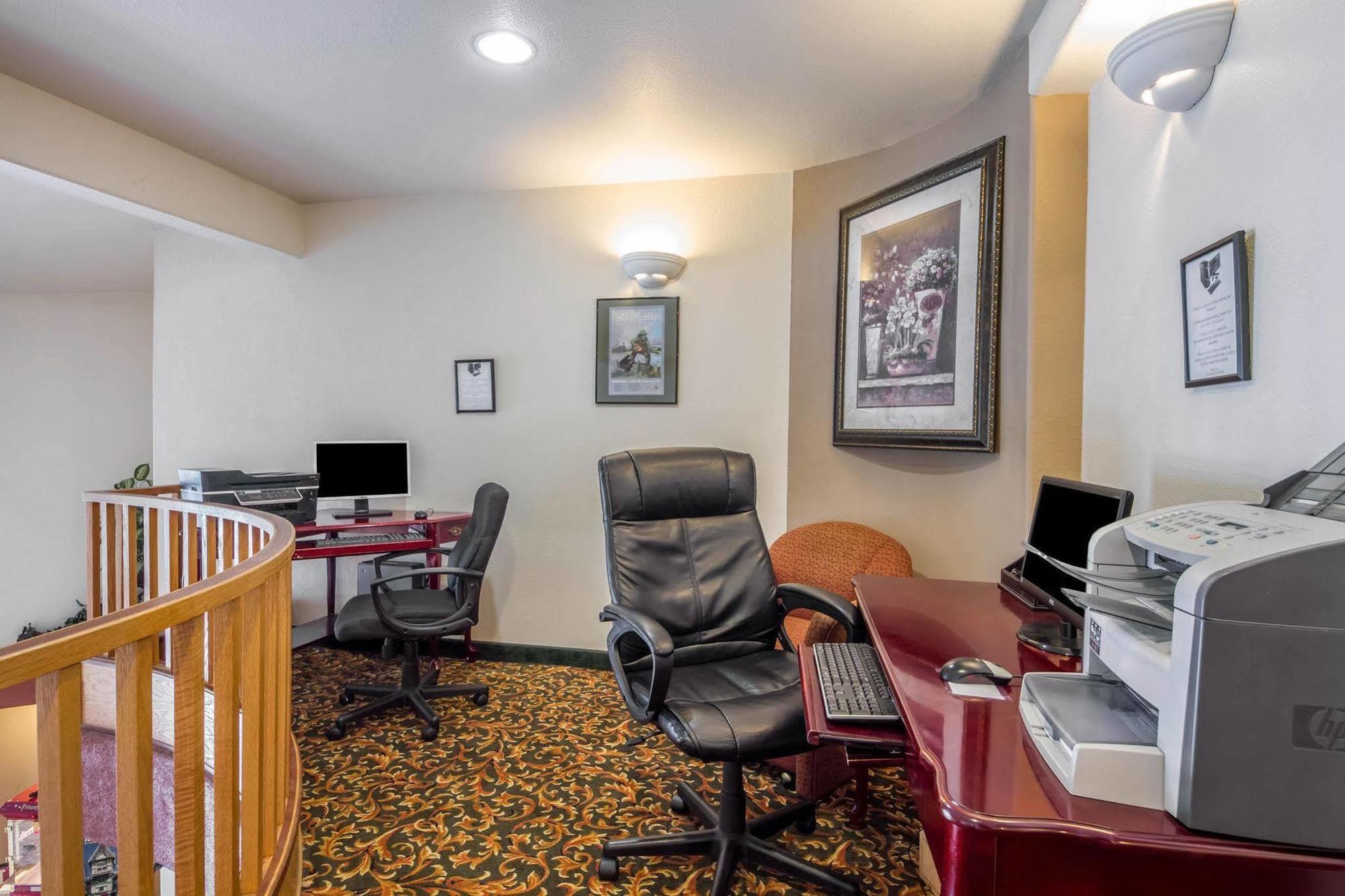 Clarion Hotel By Humboldt Bay Юрика Экстерьер фото